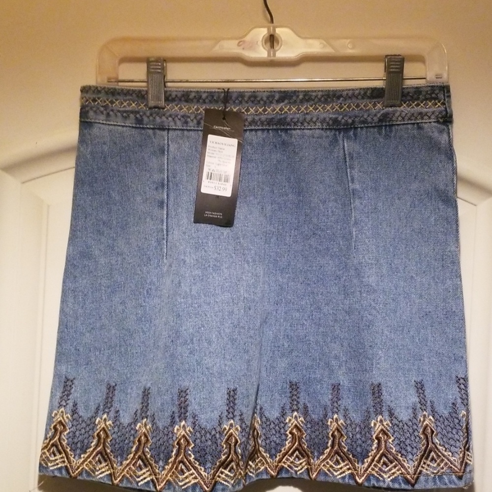 Skirt